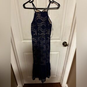 Honey Punch size XS. Navy